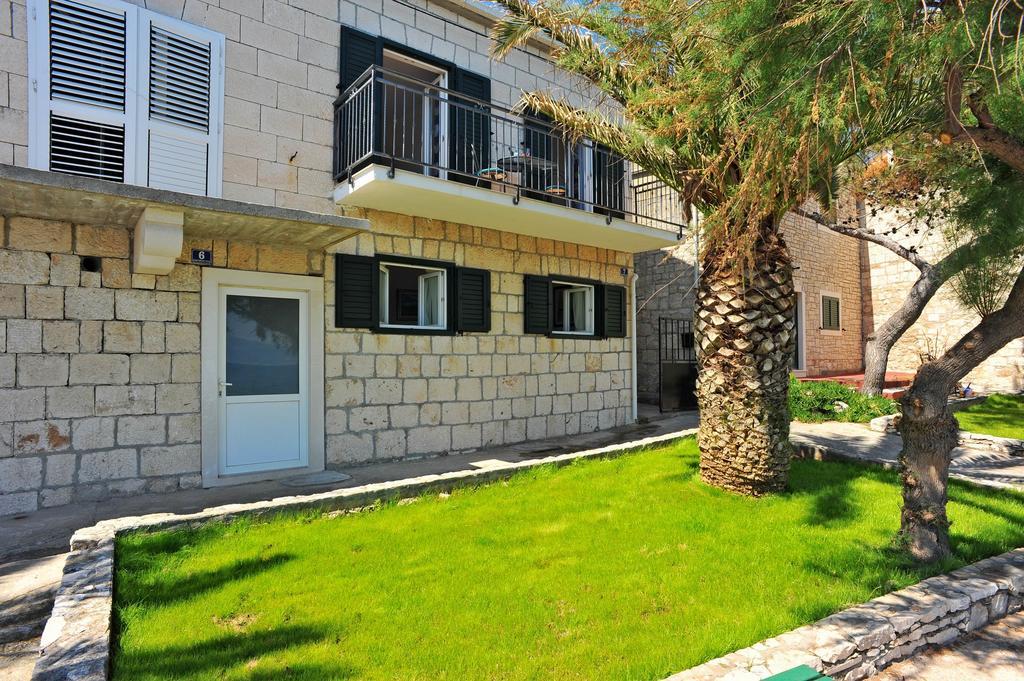 Holiday Home Lucica Sutivan Kültér fotó