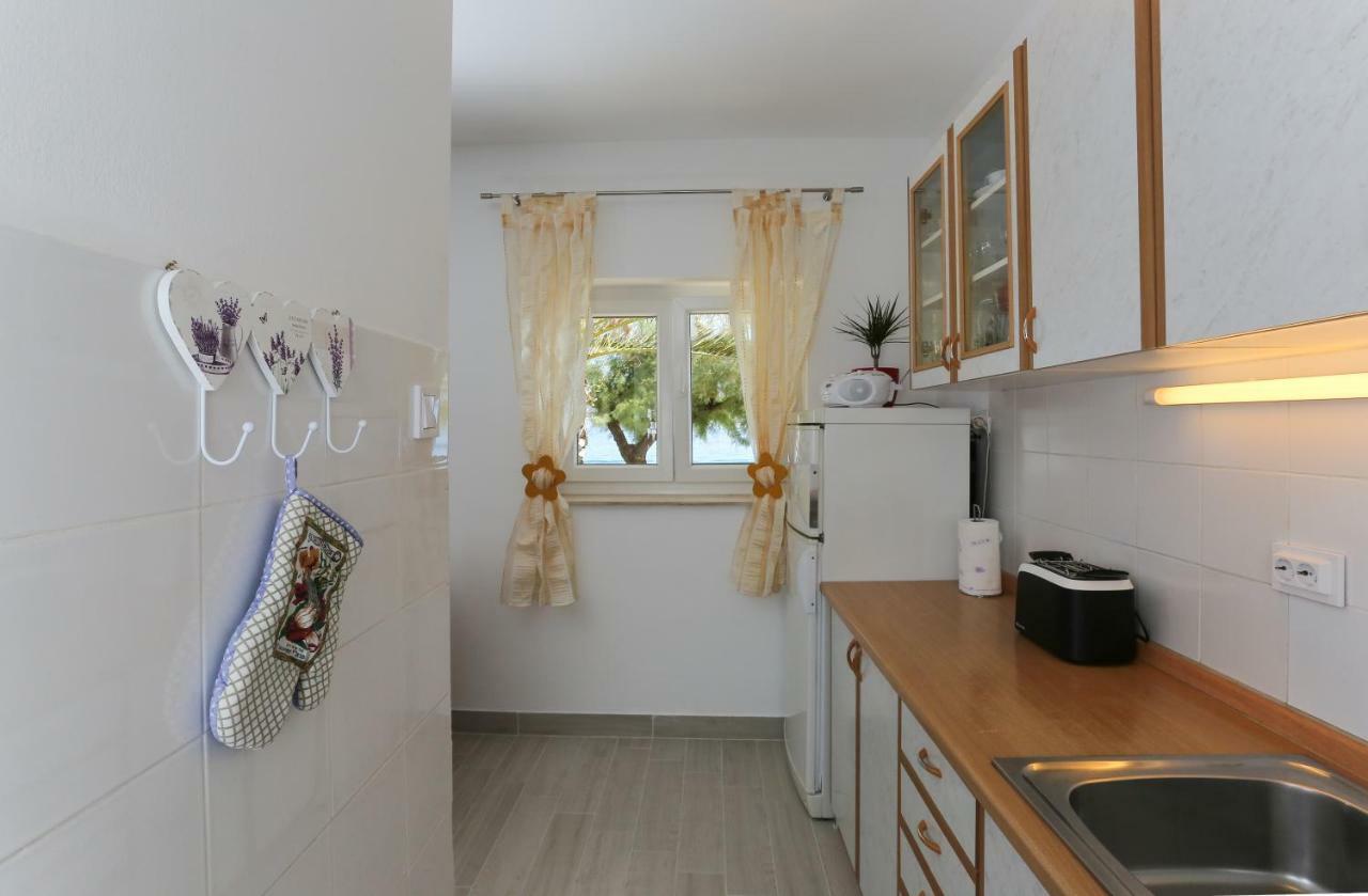Holiday Home Lucica Sutivan Kültér fotó